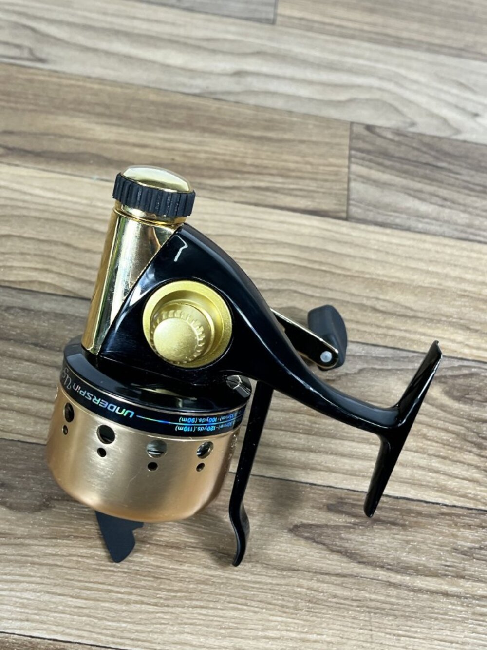 DAIWA 120XD UNDERSPIN CLOSED FACE SPINCASTING REEL Fishing - Picture 9 of 11